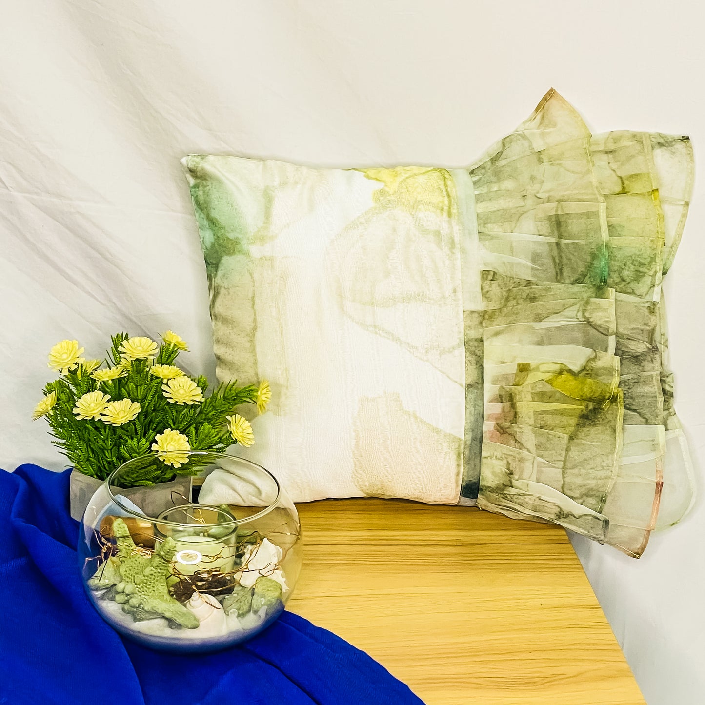 Lambent Glow Print Cushion Cover