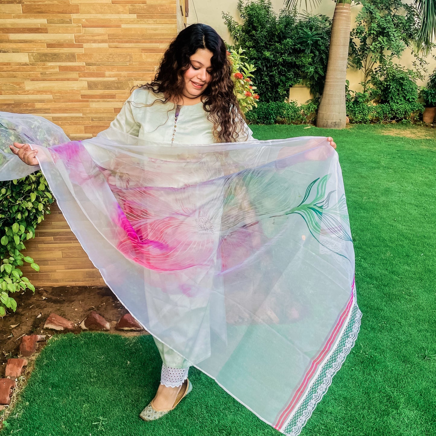 White Lined Blossoms Organza Dupatta