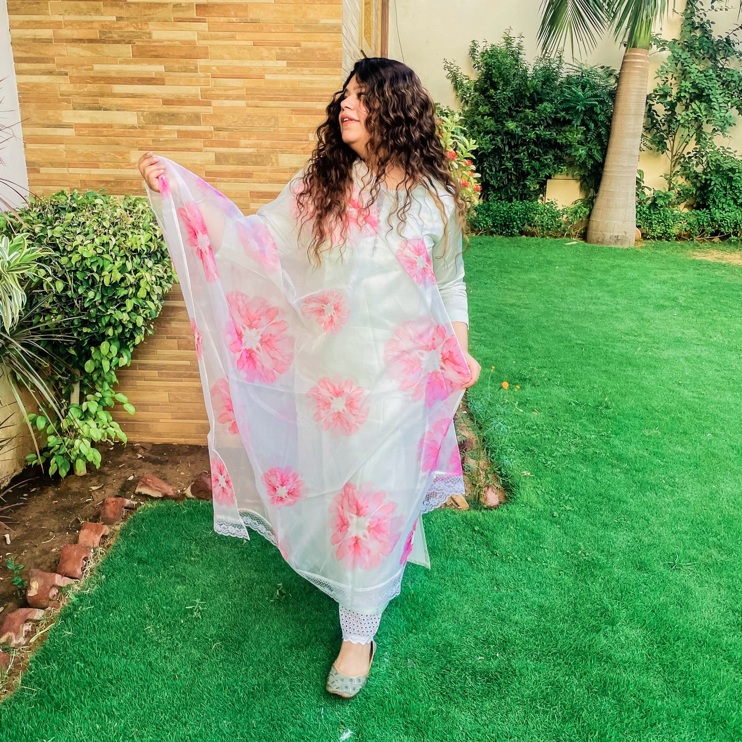 Petals in Pink Organza Dupatta