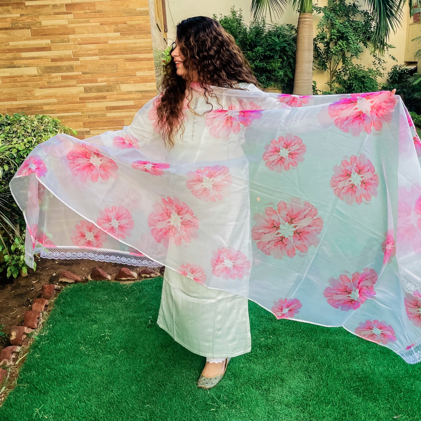 Petals in Pink Organza Dupatta