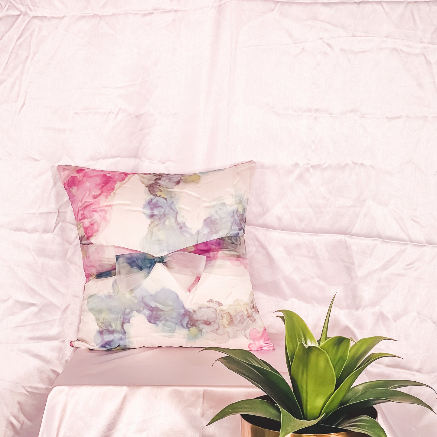 Ecstasy Print Cushion Cover